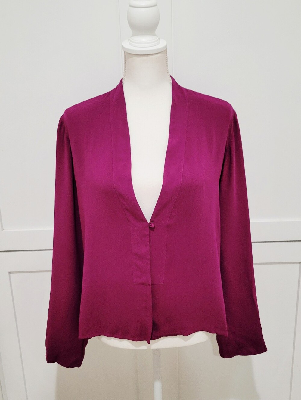 Eileen Fisher Fuschia 100% Silk Frog Closure Blouse Women's Medium